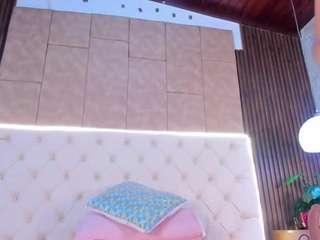 Amelia-Rossetti live webcam show