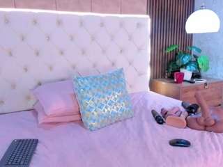 Amelia-Rossetti live webcam show