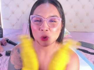 Amelia-Rossetti live webcam show