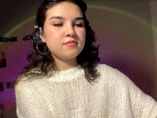 Live webcam model eleanorhyter on Soda Cams