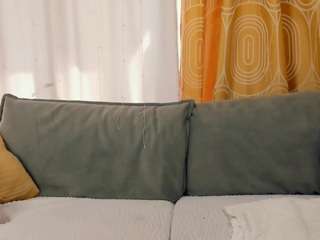 lorirodamis Live Webcam on CamSoda