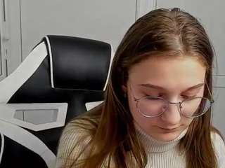 millykiss Live Webcam on CamSoda