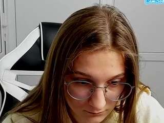 millykiss webcam
