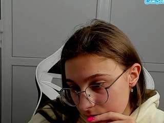 Live webcam model millykiss on Soda Cams