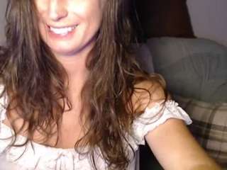 mzBelle69 live cam preview