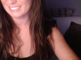 mzBelle69 live cam preview