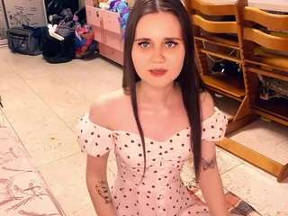 Live webcam model paulinanassif on Soda Cams