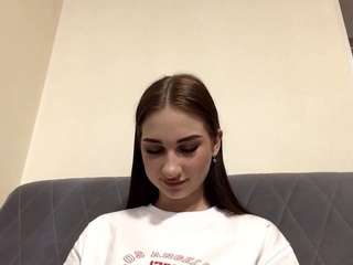Questo modello è in diretta ora. alexandriafushimi