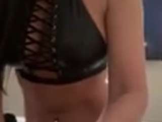 Live webcam model anonymousdom on Soda Cams