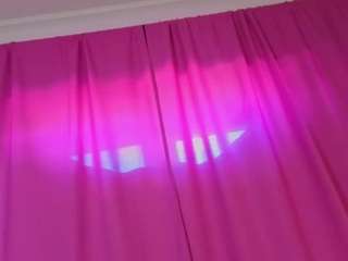 barbarafinch's live room
