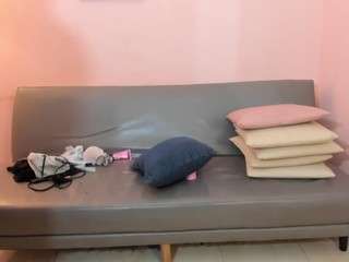 brunettegirl-18 webcam