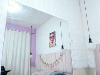 cloe-maisonn live webcam show