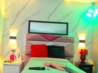 dahlyagoddess live webcam show