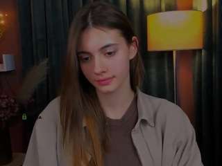 Live stream of darly-honey