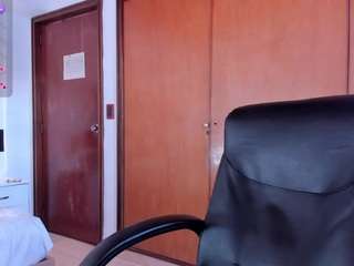 gaialewis Live Webcam on CamSoda