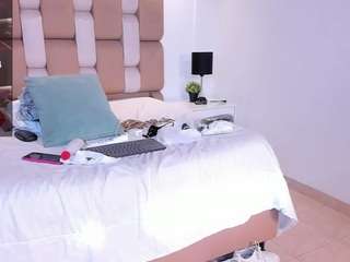 gaialewis live webcam show