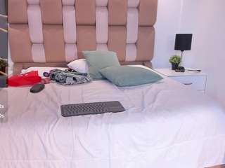 gaialewis live webcam show