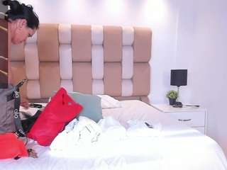 gaialewis live webcam show