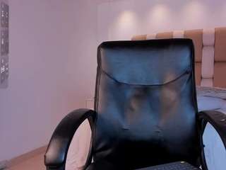 gaialewis live webcam show