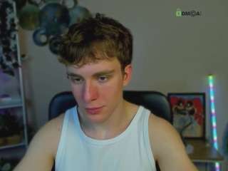 kael-rin's CamSoda show and profile