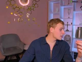 Kael-rin's cam show statistics and live stream