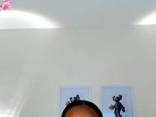 Rihana-hot01