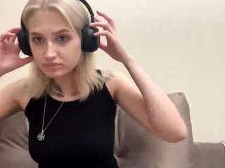 rochellesalters Live Webcam on CamSoda