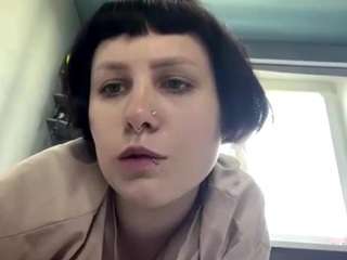 le modèle shalandaselbig est en webcam porno dans un show sur le site camsoda, il possède les tags suivants: ass bouncing,genital piercings,young adult,teen 18,tattoos,no smoking,nipple piercings,gray eyes,gagging,black hair,full nudity,fingering,facial piercings,erotic dance,drinking,double penetration,domination,hd