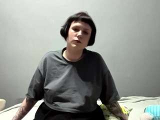 shalandaselbig webcam model