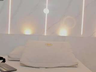 Live webcam model stefany-lure on Soda Cams