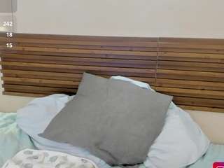 valkyrie-claire webcam