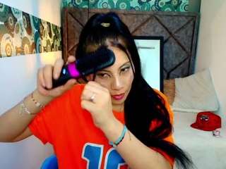 abril-fox camsoda