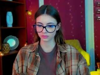 Live webcam model alma-heart on Soda Cams