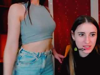 alma-heart Live Webcam on CamSoda