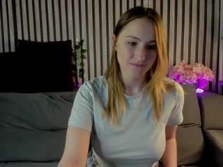 april-jacksonn webcam