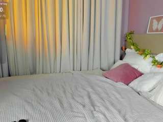 diana-brookss Live Webcam on CamSoda