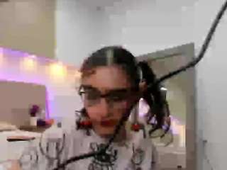 ellaa-honey Live Webcam on CamSoda