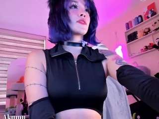 Mẫu này đang trực tiếp. lady-akumu