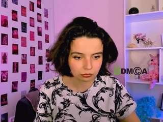 mia-mooon