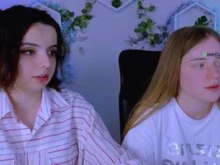 mia-mooon live webcam show