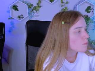 mia-mooon live webcam show
