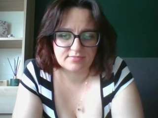sensualparis live webcam show