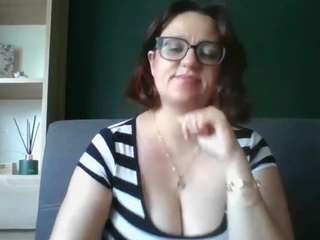 sensualparis live webcam show