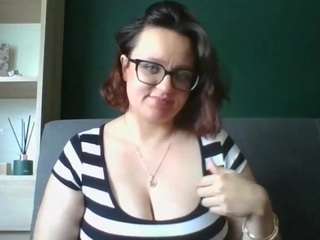sensualparis live webcam show
