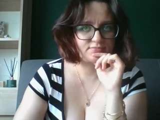 sensualparis live webcam show