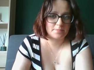 sensualparis live webcam show