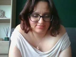 sensualParis live webcam show