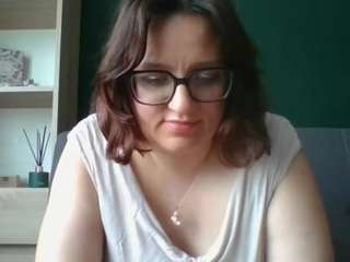 sensualParis live webcam show