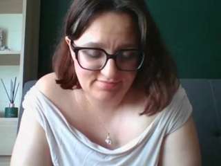 sensualParis live webcam show