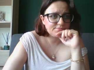 sensualParis live webcam show